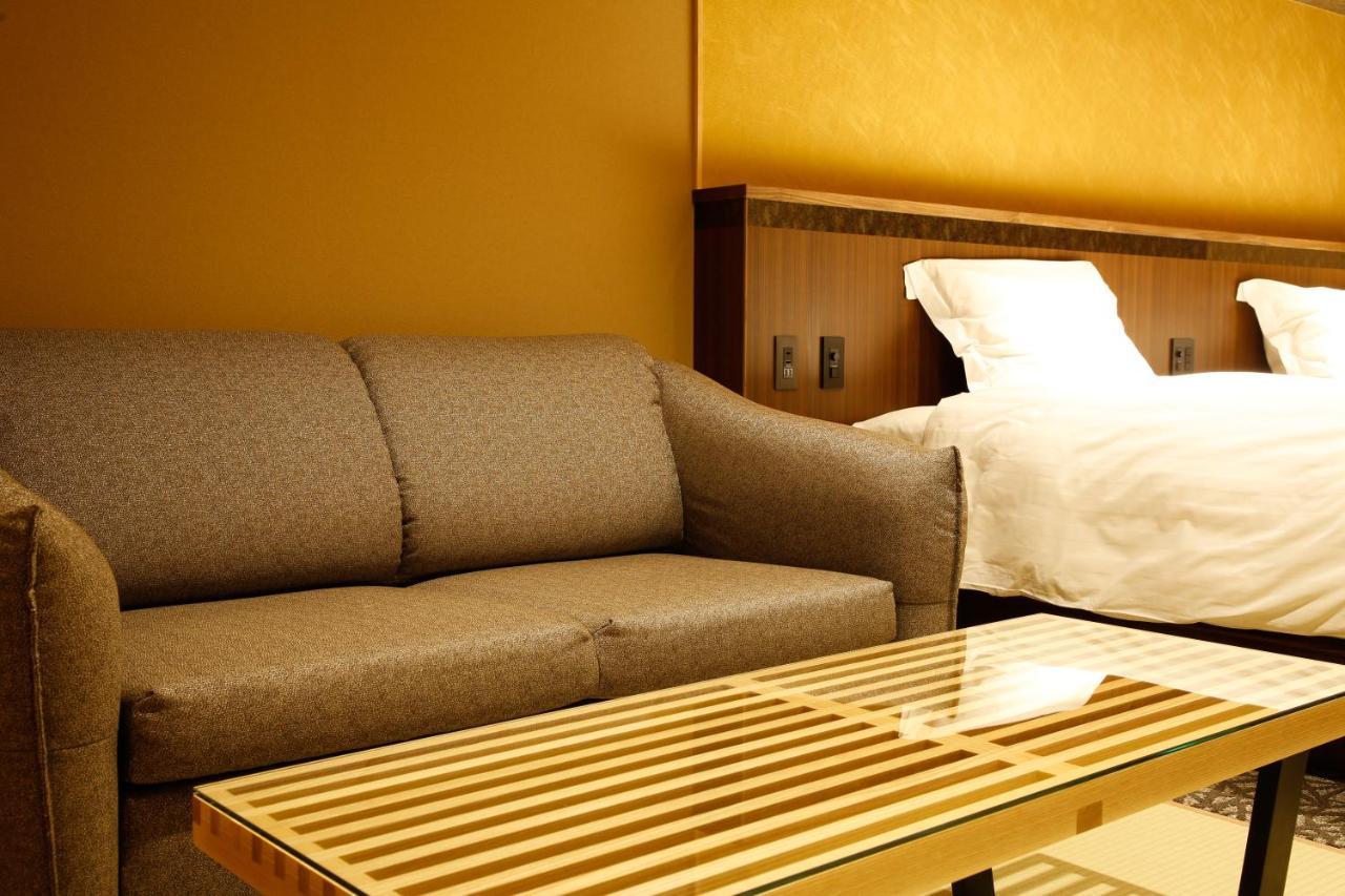 เดอะ ชิโรยามะ เทอเรซ สึยามะ วิลลา Hotel Tsuyama ภายนอก รูปภาพ